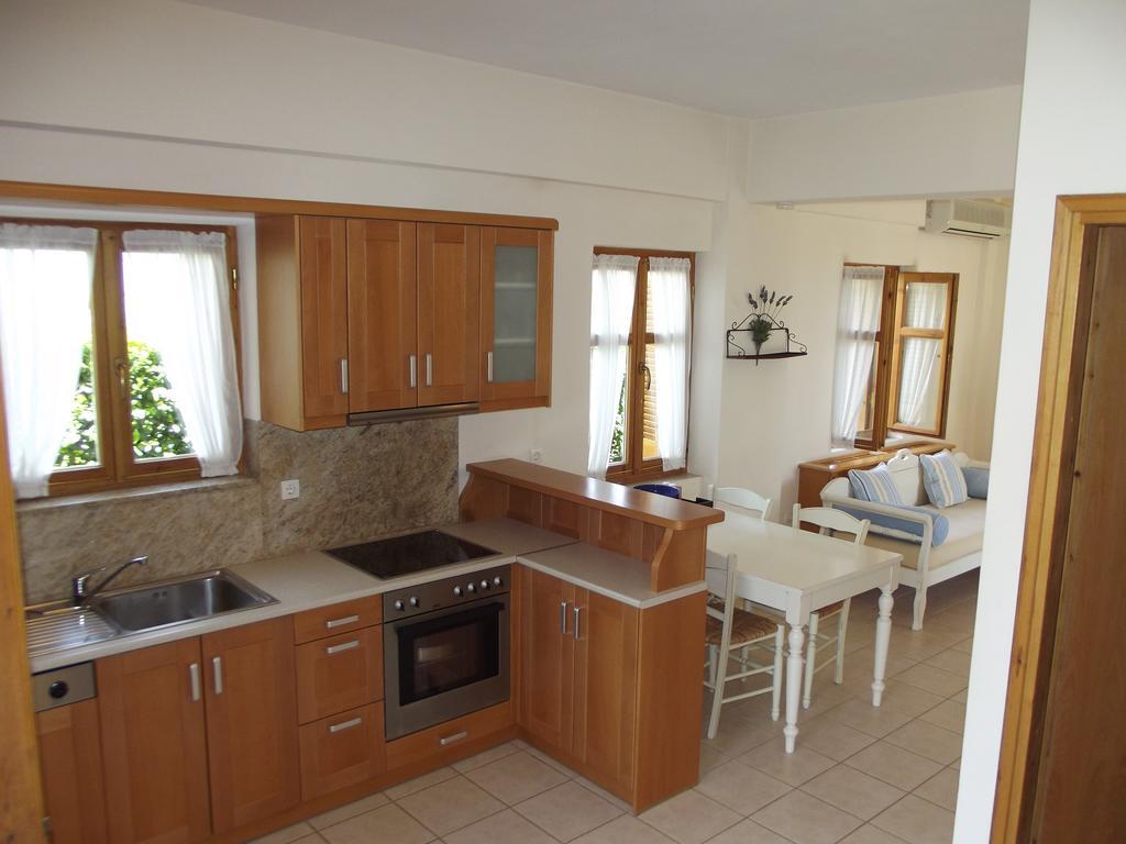 Anastasia Apartments Stoupa Exterior photo